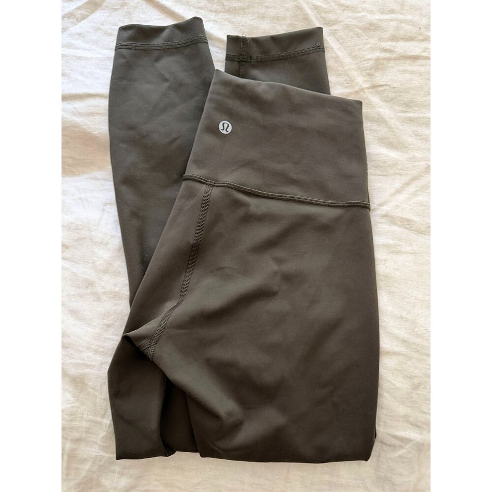 Lululemon HIgh Rise Align Leggings 25 inch inseam size 6